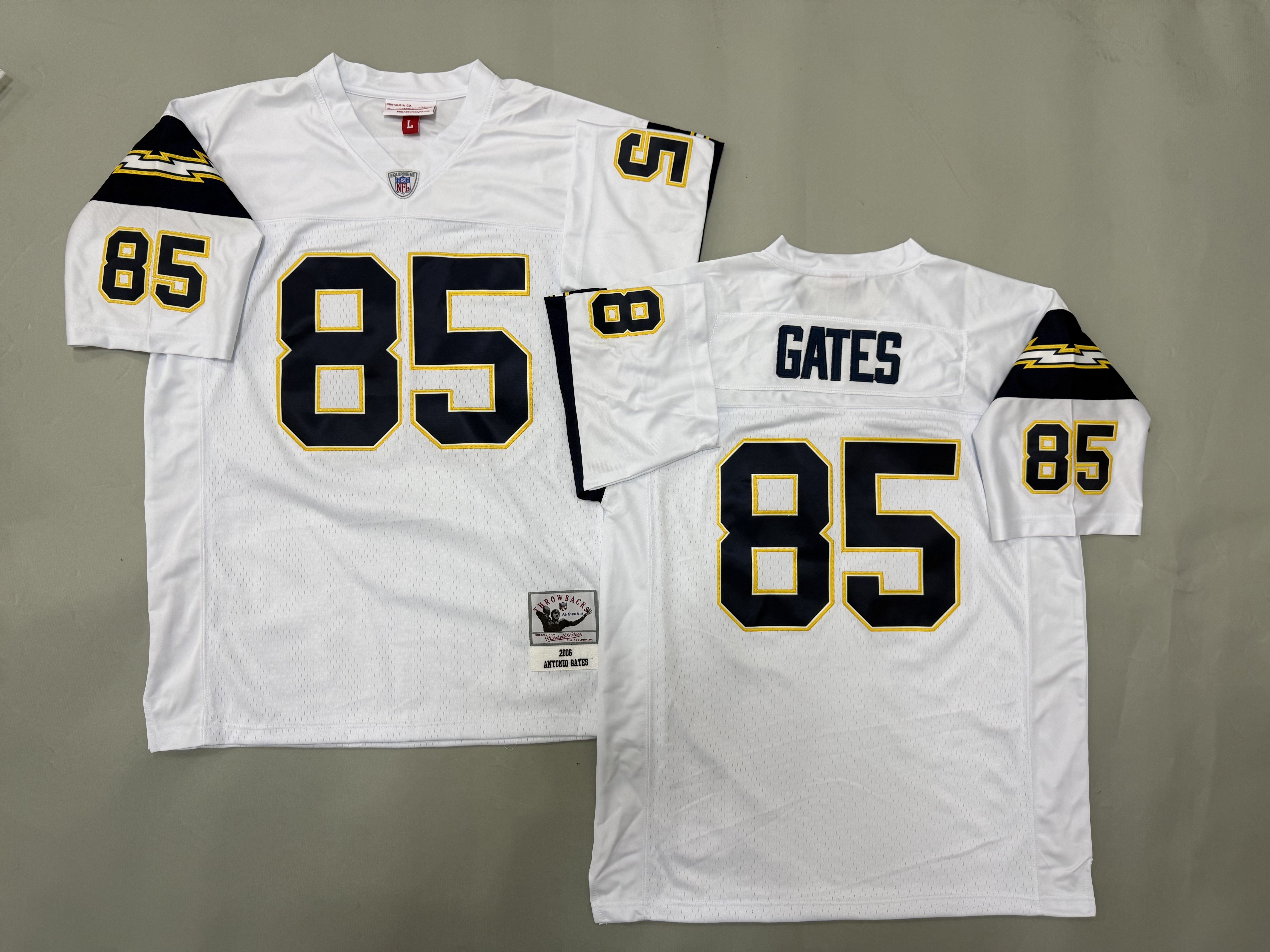 Men 2026 Los Angeles Chargers #85 Gates White Throwback Limited NFL Jersey style 01->los angeles chargers->NFL Jersey